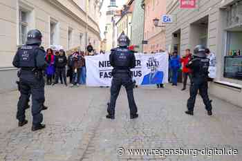 Eskalation bei Protest gegen wirre Rechtsaußen-Demo in Regensburg