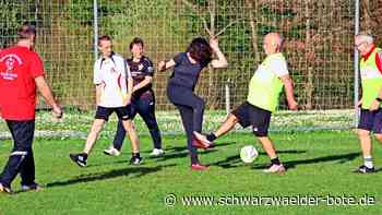 Geh-Fußball in Berneck: Walking Football soll sich in der Region verbreiten