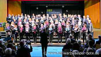 Jubiläumskonzert in Emmingen: Eine  berührende  Reise durch die Chormusik