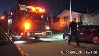 Fire crews extinguish shed fire at northwest Calgary home