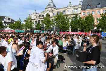 Antwerpse studenten zetten keel open voor vijfde Beiaardcantus