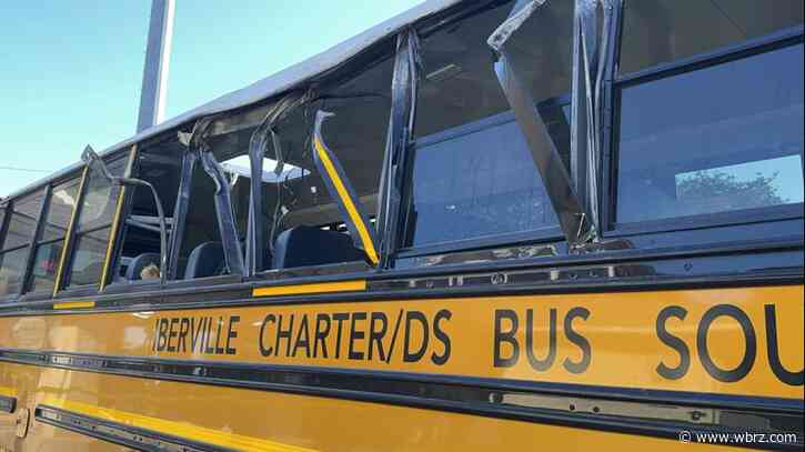 6 students injured in Addis school bus crash