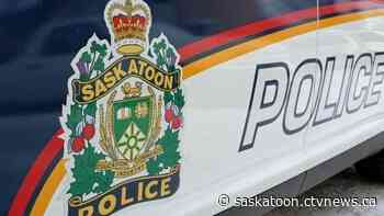 Saskatoon man charged after loaded gun found