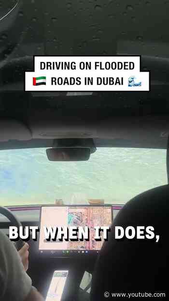 Dubai was NOT built for floods! 😮🌊  -  🎥 bebesib