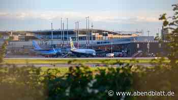 Flughafen Hamburg stellt Bilanz für 2023 vor