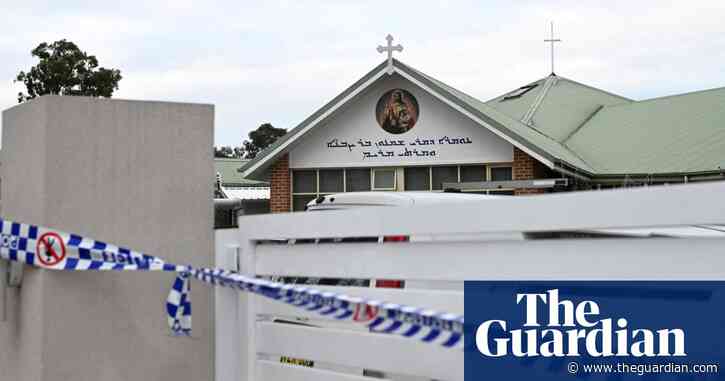Counter-terror raids launched in Sydney as part of investigation into Wakeley church stabbing