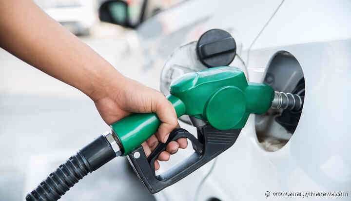 UK petrol prices reach 150p per litre