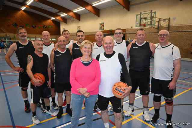 Marcel Velghe (70) staat al 60 jaar op basketbalplein: “Zo lang ik dit nog kan, doe ik verder”