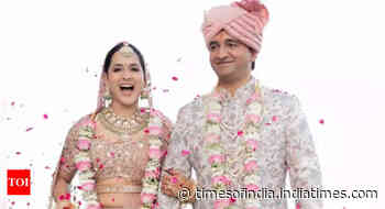Arushi Sharma gets married to Vaibhav Vishant: WATCH