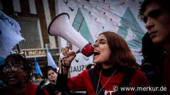 Radikaler Sparkurs in Argentinien: Massive Proteste gegen Milei