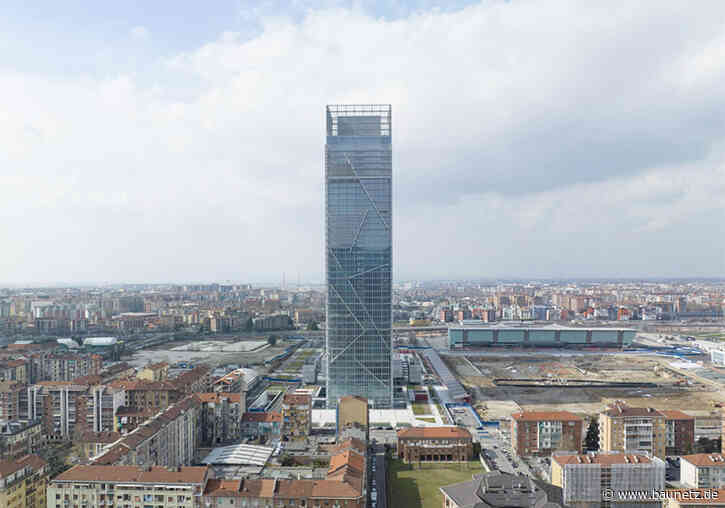 175 Meter hohe Kugelbahn
 - Büroturm in Turin von Studio Fuksas