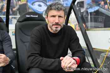 Antwerp-coach Van Bommel gelooft weer in een titelrace: “Ik zal eens iets geks op tafel gooien...”