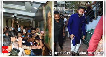 Big B pays his respect to late Lata Mangehkar: PICS