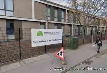 Greatfields School, Barking hijab banner: Staff threatened