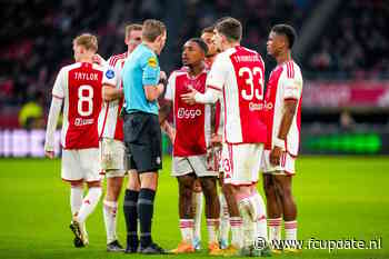 Ajax zet met tien man beschamend resultaat neer tegen Excelsior