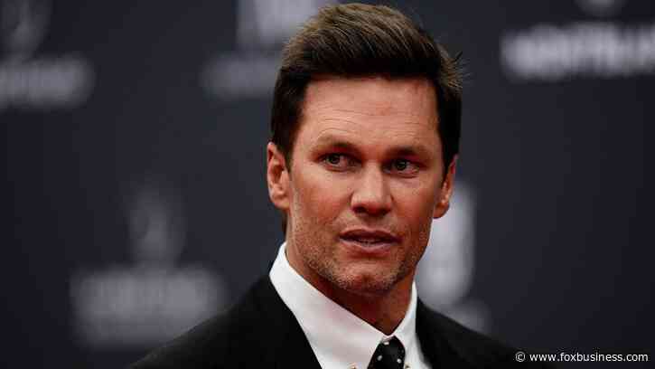 Miami business conference featuring Tom Brady goes awry over signing fiasco