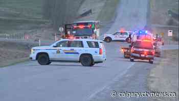 Mounties respond to serious crash near Okotoks, Alta.