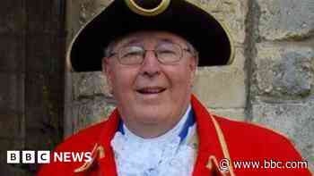 Retiring town crier says role was 'dream come true'