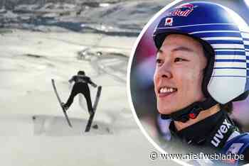 VIDEO. Zijn sprong was bijna veertig meter verder, maar het telt niet: hoe de poging van schansspringer Ryoyu Kobayashi toch geen wereldrecord opleverde