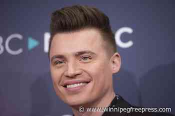 Pop musician Shawn Hook thought he may never sing again after tonsil cancer diagnosis