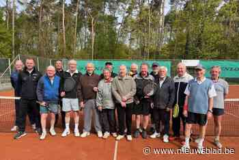 Roger Luyten viert negentigste verjaardag op het tennisveld. “Het gaat niet meer zo snel als vroeger’