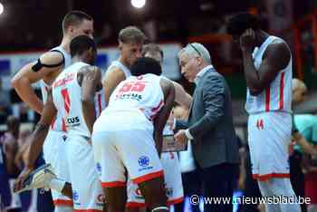 Serge Crevecoeur verontschuldigt zich bij fans voor ondermaatse prestaties met Basket Brussels: “Ik begrijp jullie frustraties”