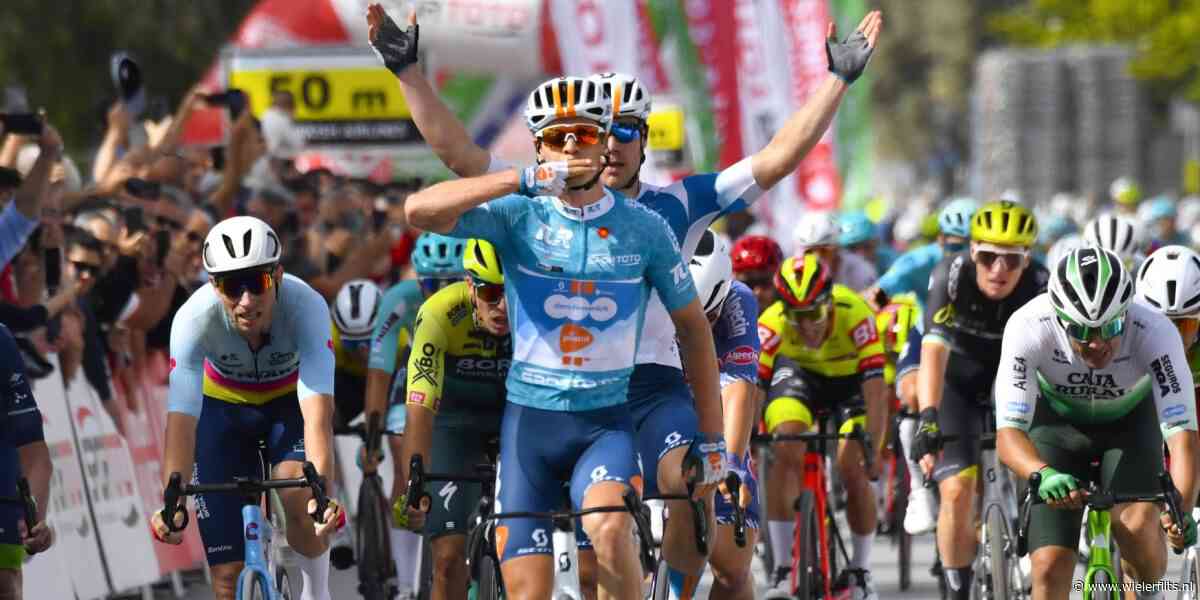 Tobias Lund Andresen doet lead-out voor Fabio Jakobsen, maar wint zelf in Ronde van Turkije