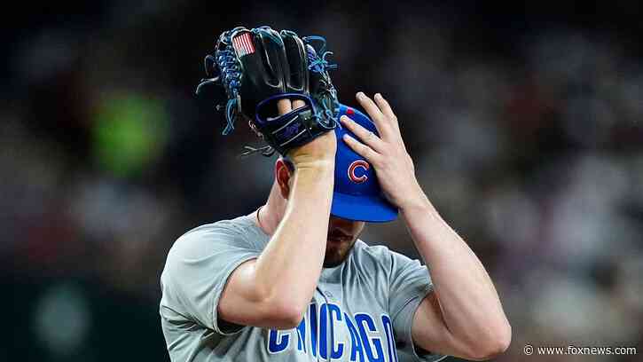 Cubs pitcher forced to change glove due to white in American flag patch: 'Just representing my country'