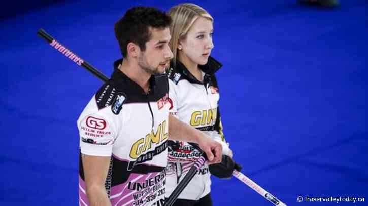 Canada downs Australia to qualify for playoffs at mixed curling worlds