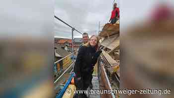 Pionierin in Osterode: Diese Frau steigt anderen aufs Dach