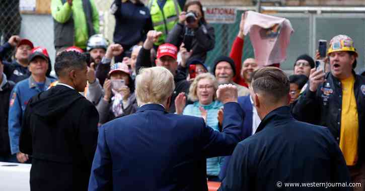 NYC Construction Workers and Union Members Go Wild When Trump Makes Unexpected Visit En Route to Courthouse