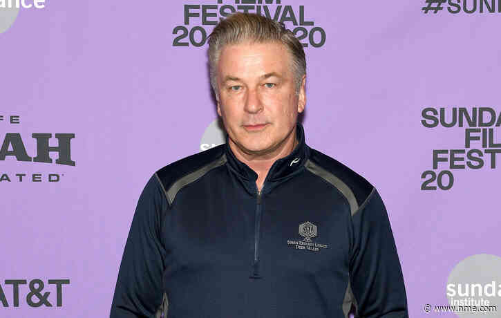 Crackhead Barney claims Alec Baldwin “maimed her” during recent coffee shop incident