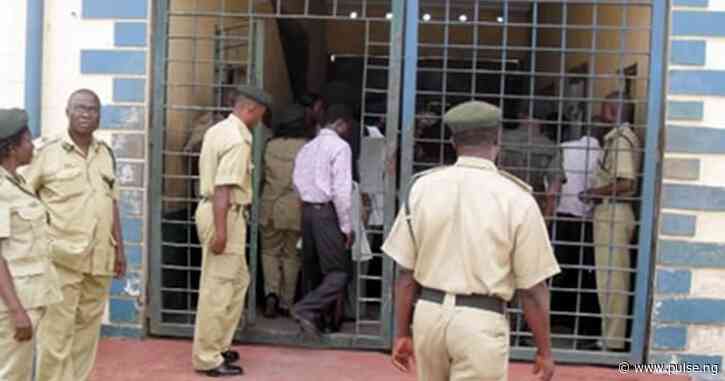 Prison boss in trouble for disobeying court order on convict's whereabouts