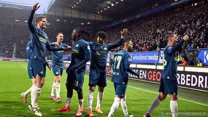 PSV op 0-7 voorsprong • groot feest in centrum Eindhoven