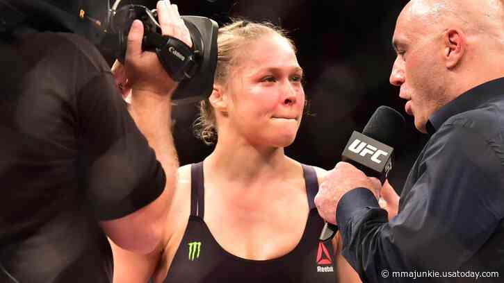 Ronda Rousey thinks Joe Rogan, media turned on her after knockout losses: 'They're a bunch of assh*les'