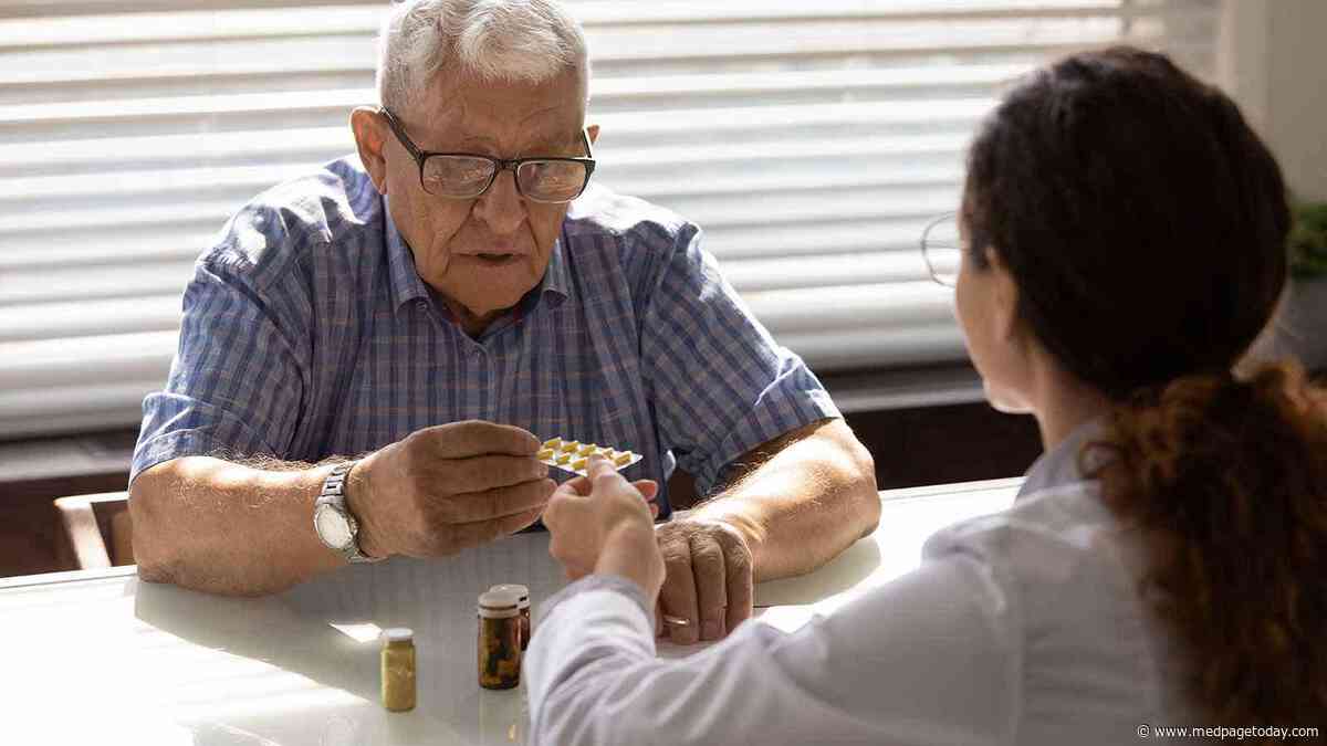 Warning Letters Safely Lowered Antipsychotic Prescribing in Dementia