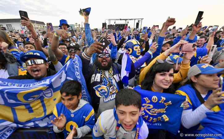 LA Rams fans converge on Hermosa to celebrate NFL Draft