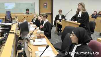 Highschool students compete in mock trial at Barrie courthouse