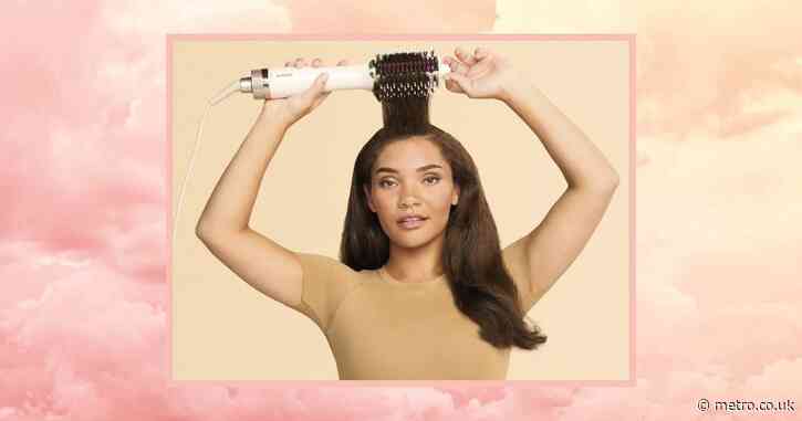 Customers say this hot brush gives you a professional blow-dry in two minutes and it’s now £40 cheaper