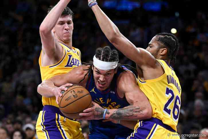Lakers fall flat against Nuggets in Game 3, on brink of being swept again