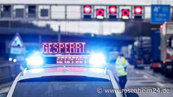 Vollsperrung der A8: Unfall mit mehreren Fahrzeugen bei Siegsdorf
