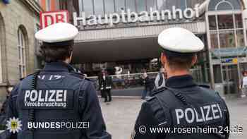 Kontrollen eskalieren am Münchner Hbf: Zeugin schlägt mit Handtasche auf DB-Mitarbeiter ein
