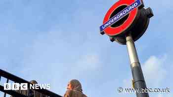 Some Tube stations close as workers strike