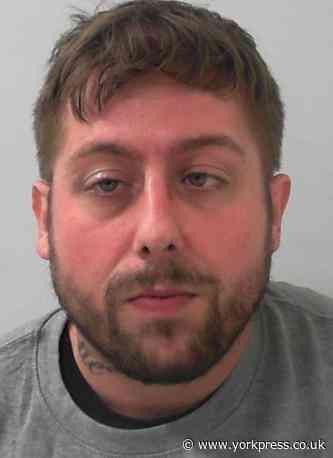 Hunt for wanted man Paul Thackray in North Yorkshire