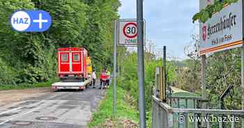 Krankenwagen mit Stadtbahn kollidiert: Strecke der Üstra-Linie 6 gesperrt