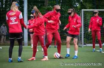 Ein Kick für Inklusion: FC-Frauen trainieren mit Blindenfußballer Hasan Koparan