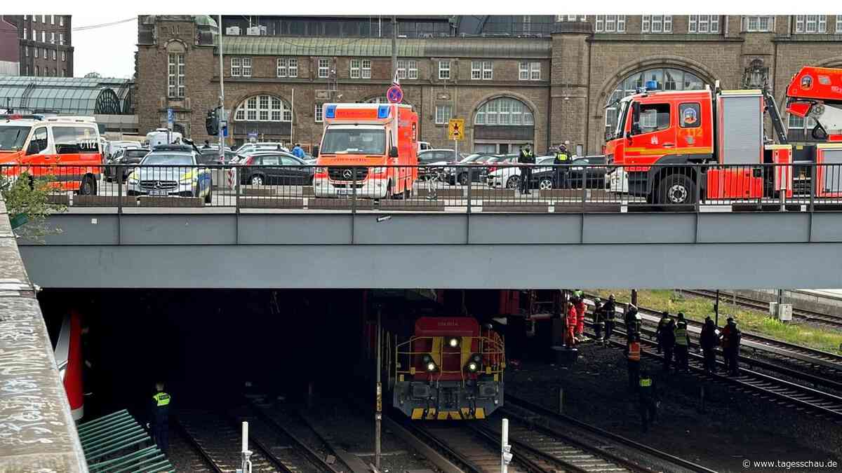 Akute Betriebsstörung am Hamburger Hauptbahnhof nach Bauzug-Unfall