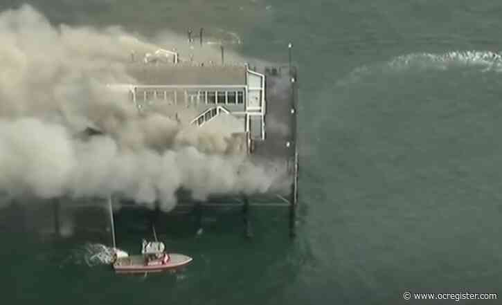 Firefighters contain destructive fire on historic Oceanside pier