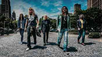THE DEAD DAISIES To Release 'Light 'Em Up' Album In September; Title Track To Arrive Next Month