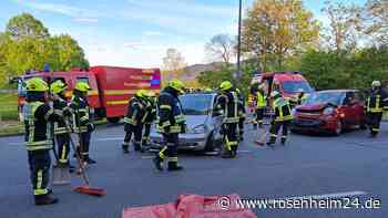 Unfall auf der Kufsteiner Straße in Raubling fordert am Freitagabend zwei Verletzte
